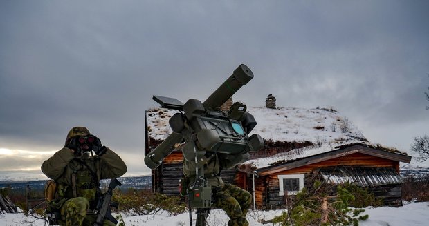 Čeští vojáci pracují s moderním protiletadlovým systémem: Cvičili s ním po celé Evropě