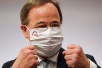 Nástupce Merkelové: Návrat běžného života před létem? Nemožné kvůli zmutovanému viru
