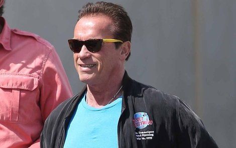 Arnold Schwarzenegger (65)