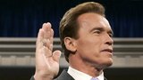 Arnie má ještě 6 nemanželských dětí, tvrdí jeho životopisec