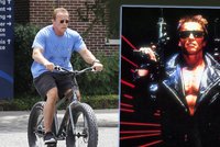 Arnie protáhl »robo-kolo«! Schwarzenegger si při natáčení Terminátora 5 odskočil na projížďku