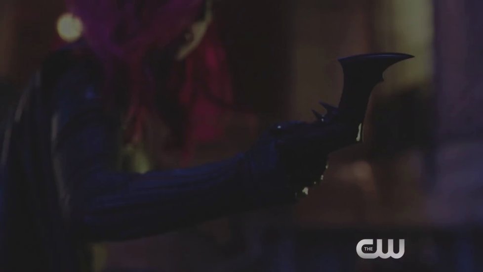 Arrowverse: Záběry z crossoveru Elseworlds.