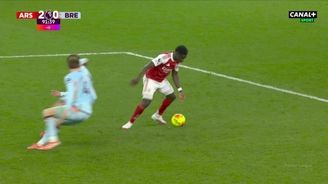 SESTŘIH: Arsenal - Brentford 2:0. Gunners šetřili opory, ale i tak berou další výhru SESTŘIH: Arsenal - Brentford 2:0. Gunners šetřili opory, ale i tak berou další výhru