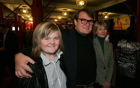 Artur s otcem Ladislavem Štaidlem a jeho přítelkyní Míšou.