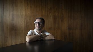 Nejlepším bankéřem je Štěpán Ašer z J&T, bankou opět Česká spořitelna. Kdo nabízí hypotéku roku? Nejlepším bankéřem je Štěpán Ašer z J&T, bankou opět Česká spořitelna. Kdo nabízí hypotéku roku?