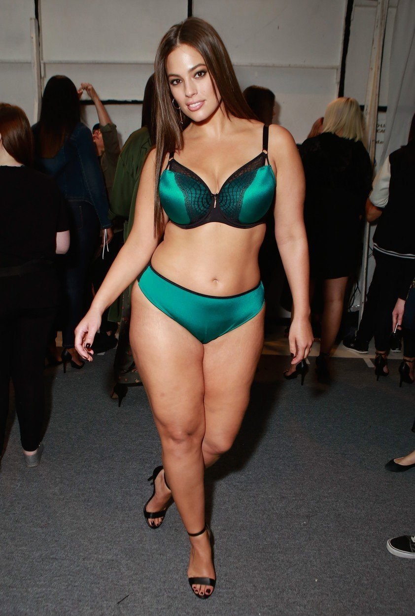 Ashley Graham na newyorském týdnu módy  v září 2017