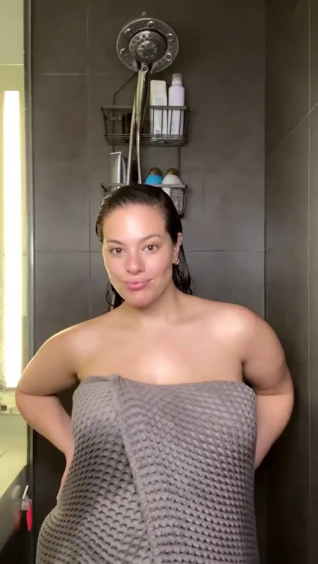 Ashley Graham sebevědomí nechybí