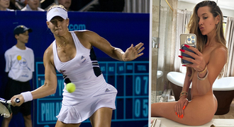 Bývalá tenisová hvězda Ashley Harkleroadová nahá: Koketa šetří na hadrech