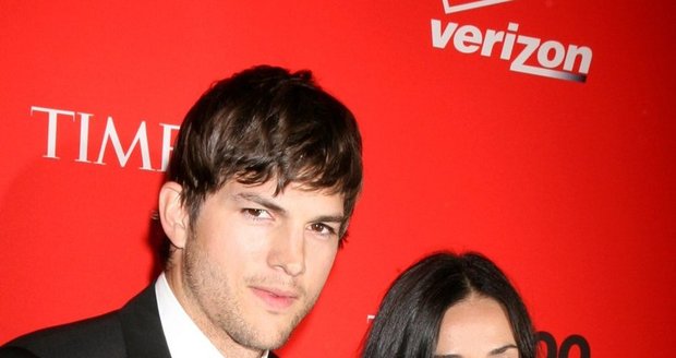 Nevěrný Kutcher může při rozvodu přijít o spoustu peněz
