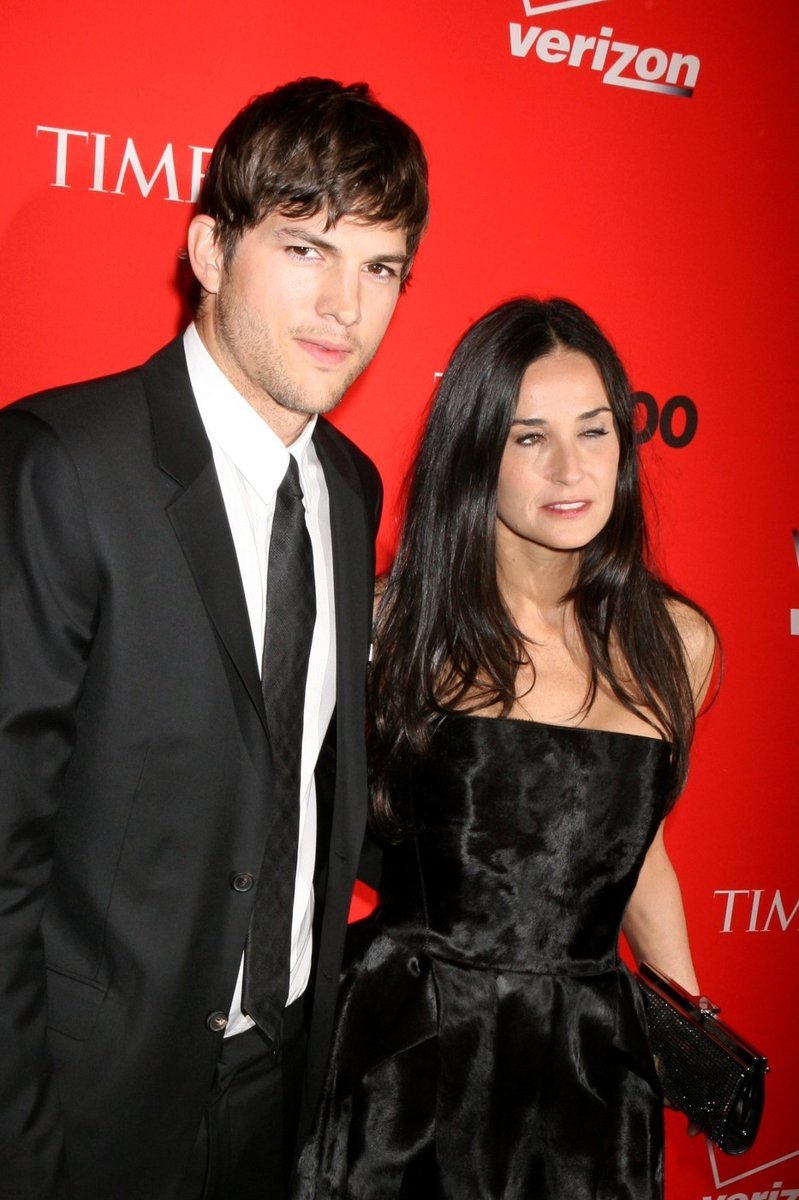 Demi Moore a její třetí manžel Ashton Kutcher