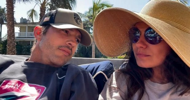 Manželé Ashton Kutcher a Mila Kunis dali na jednu noc k dispozici své luxusní sídlo - úplně zdarma.