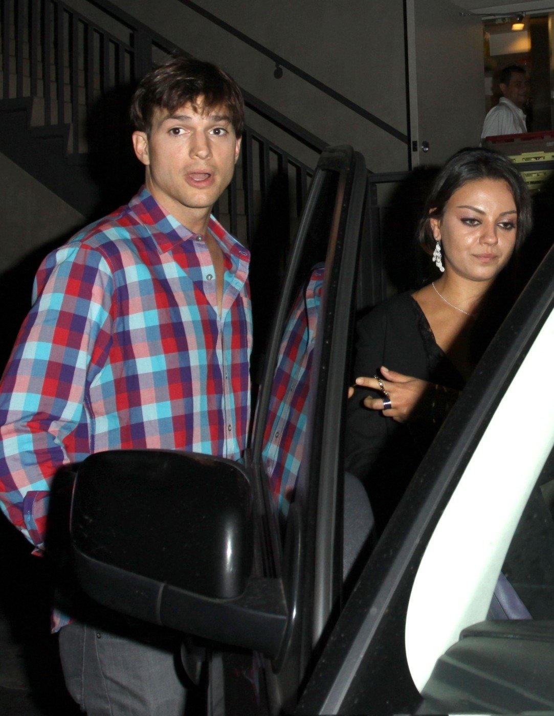 Ashton Kutcher a Milla Kunis jsou partneři několik měsíců