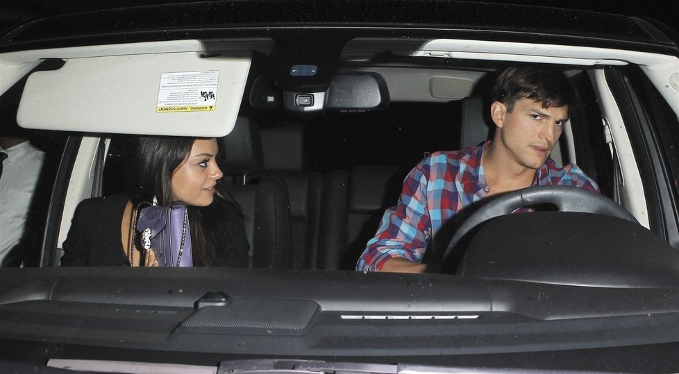 Ashton Kutcher a Milla Kunis