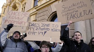 Práva v Plzni nesmějí přijímat studenty magisterského studia