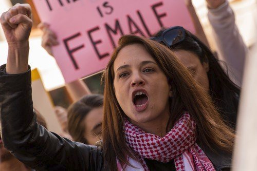 Asia Argentová na pochodu na podporu žen