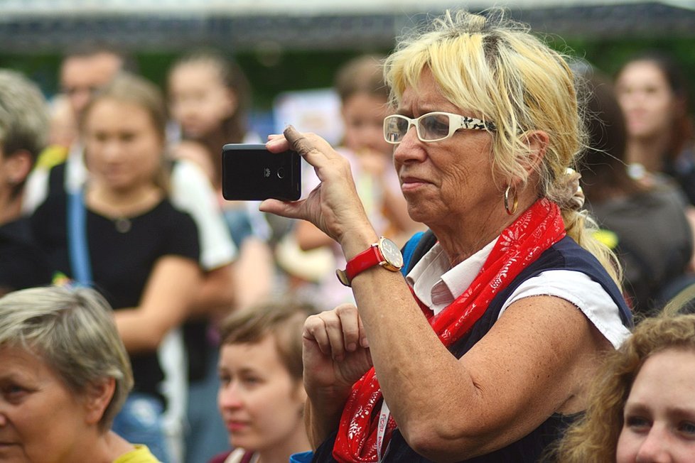 Náměstí Jiřího z Poděbrad se proměnilo v Asii. Pražané zde mohli poznat kulturu osmi států.