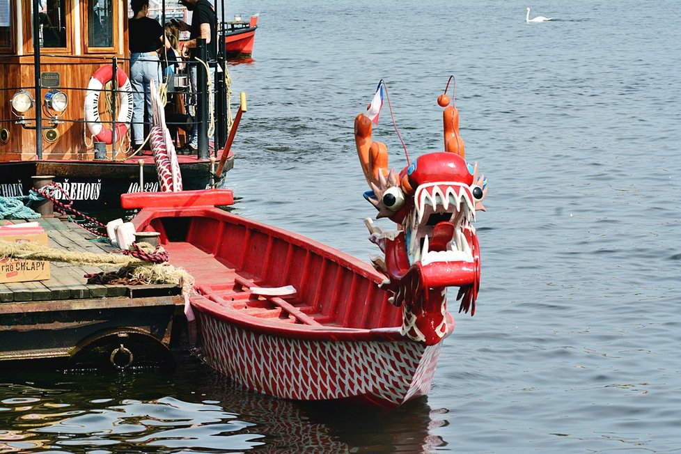 Asijský festival měl již počtvrté v řadě úspěch. Tentokrát byl připraven i velmi působivý doprovodný program.