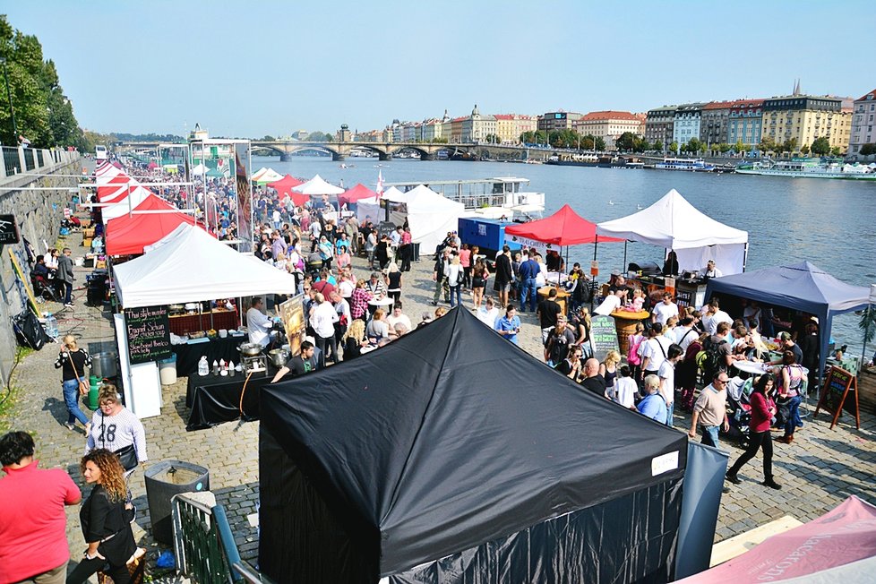 Asijský festival měl již počtvrté v řadě úspěch. Tentokrát byl připraven i velmi působivý doprovodný program.