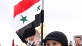 Rodina prezidenta Bašára Asada na demonstraci na podporu syrského režimu