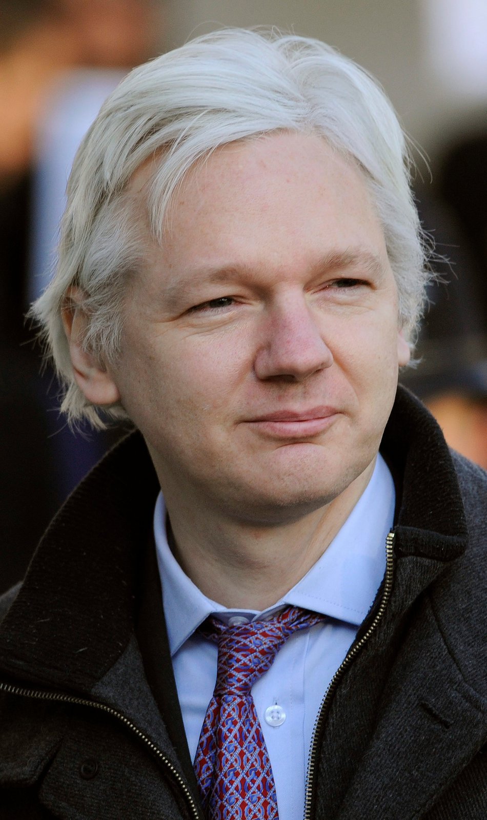 Assange žádá o azyl v Ekvádoru