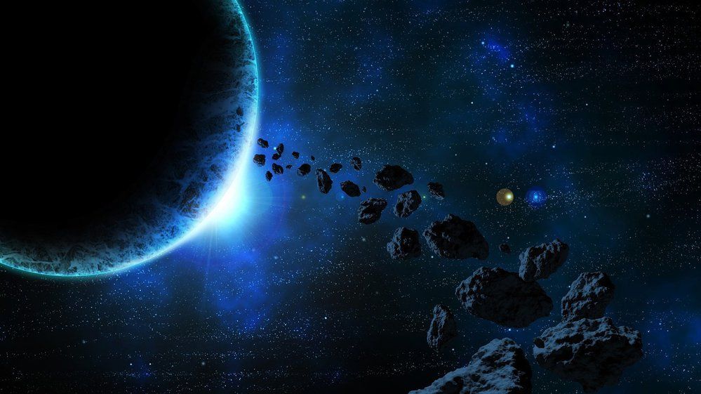 Asteroid A/2017 v září minul Slunce a  14. října proletěl 24 milionů km od Země