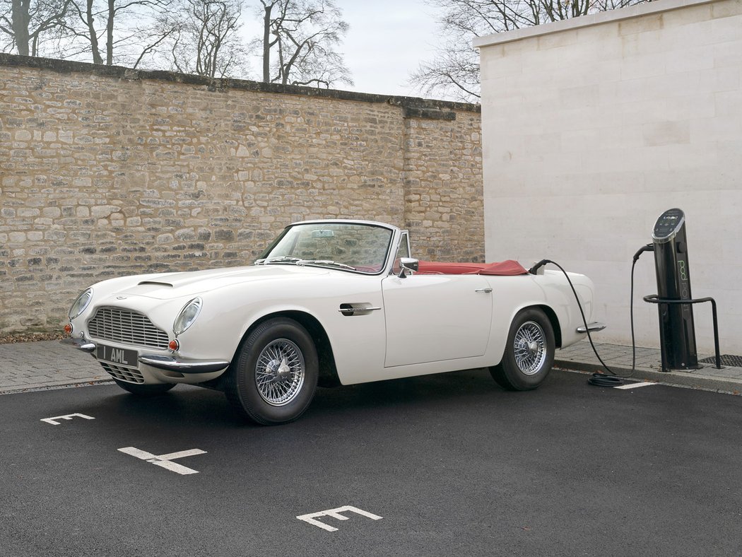 Aston Martin DB6 Volante EV