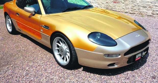 Aston Martin, auto