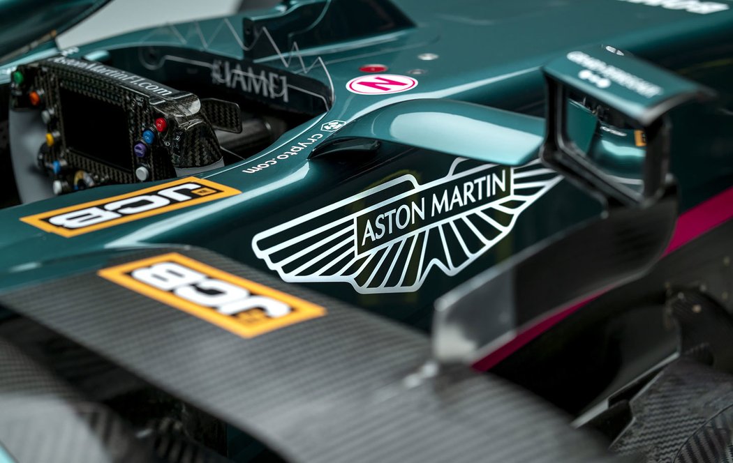 Aston Martin Cognizant Formula One Team AMR21