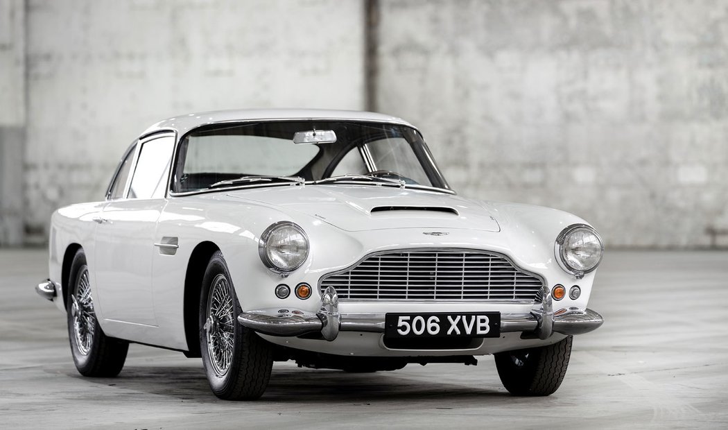 Aston Martin DB4 (1958)