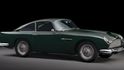 Pomyslným králem dražby může být tento Aston Martin DB4GT a odhadní cenou až 3,4 milionu liber, který si zahrál v britské komedii Falešná ruka zákona. Za jeho volant usedal Peter Sellers, českému publiku známý hlavně jako inspektor Clouseau z filmové série Růžový panter.