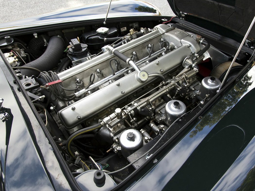 Aston Martin DB5 Volante (1963–1965)