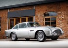 Slavný Aston Martin DB5 Jamese Bonda na prodej! Vznikly jen čtyři jeho kousky