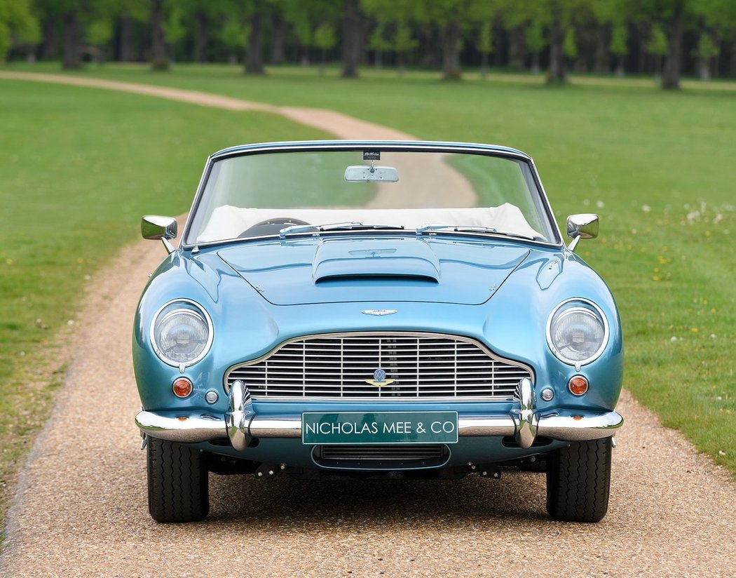 Aston Martin DB5