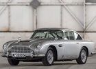 Připomeňte si Aston Martin DB5, Ford GT40, McLaren M6 GT a další superauta šedesátých let 