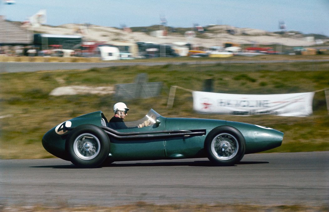 Aston Martin DBR4