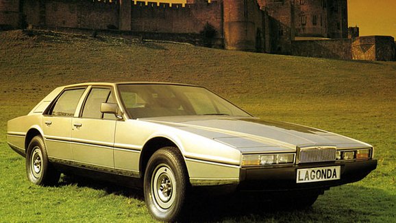 Aston Martin Lagonda (1976-1990): Digitální přístrojovka, dotykové ovládání a průšvih