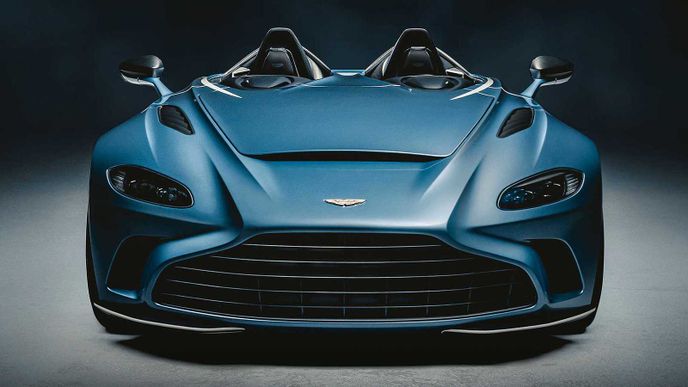Výrobce luxusních aut Aston Martin se loni podobně jako ostatní automobilky potýkal s negativními dopady šíření koronaviru. Na snímku Aston Martin V12 Speedster.