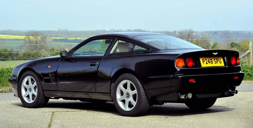 Aston Martin V8 Coupe (1996)