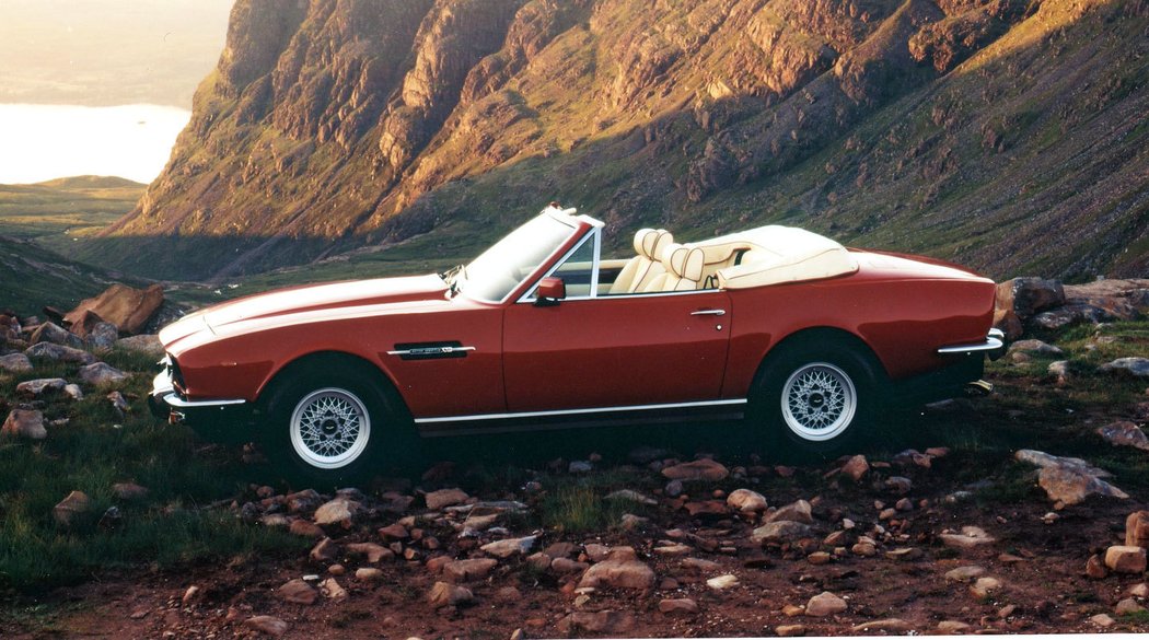 Aston Martin V8 Volante (1978)