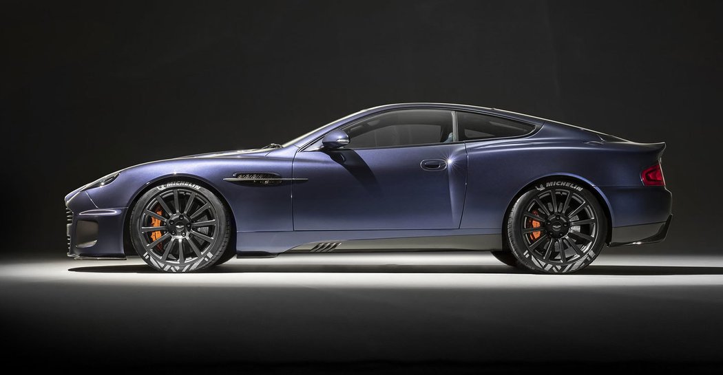 Aston Martin Vanquish 25