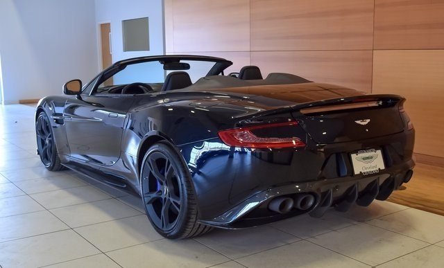 Tom Brady: Aston Martin Vanquish S Volante TB12