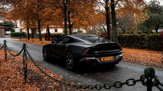 Aston Martin Vanquish Aston Martin Vanquish