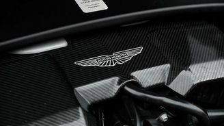 Aston Martin Vanquish Aston Martin Vanquish