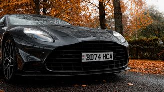 Aston Martin Vanquish Aston Martin Vanquish