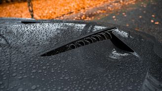 Aston Martin Vanquish Aston Martin Vanquish