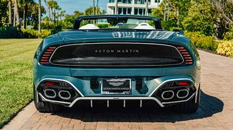 Aston Martin Vanquish Volante Wave Edition Aston Martin Vanquish Volante Wave Edition