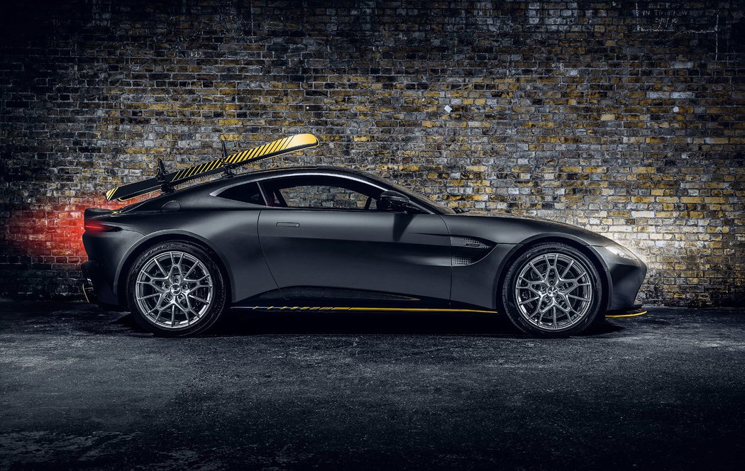 Aston Martin Vantage 007 Edition