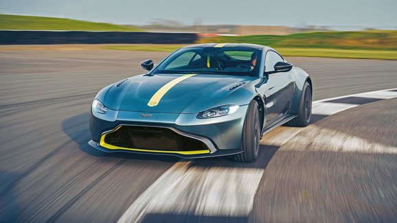 Aston Martin Vantage AMR dostal manuální převodovku, ale vznikne jen 200 vozů 