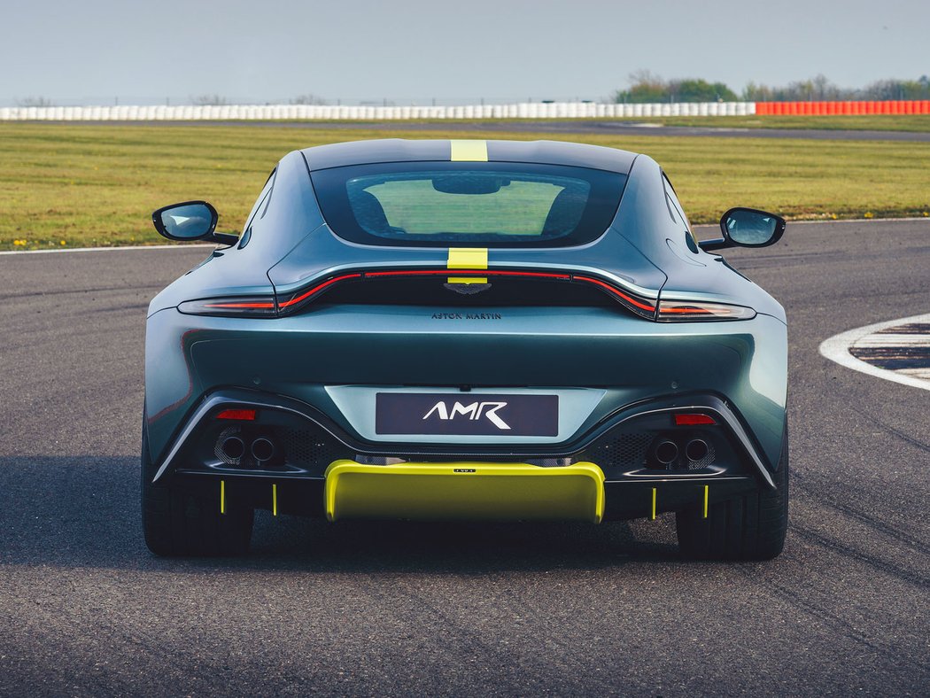 Aston Martin Vantage AMR