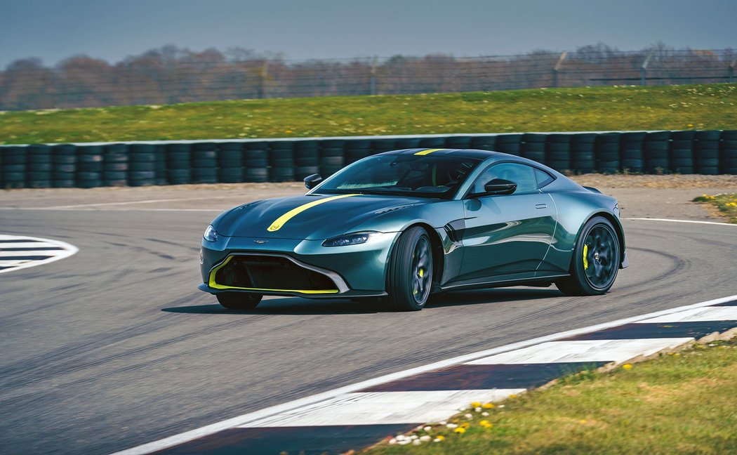 Aston Martin Vantage AMR